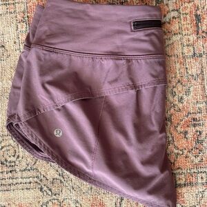 -Lululemon short size 6